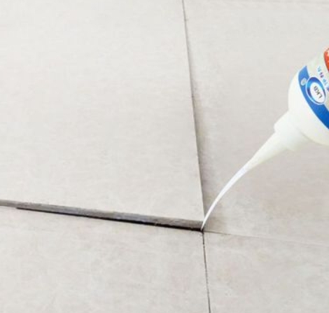 顺河瓷砖空鼓维修公司分享卫生间瓷砖脱落的原因可能有以下几点